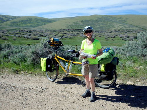 GDMBR: Snack Break, nice backdrop.